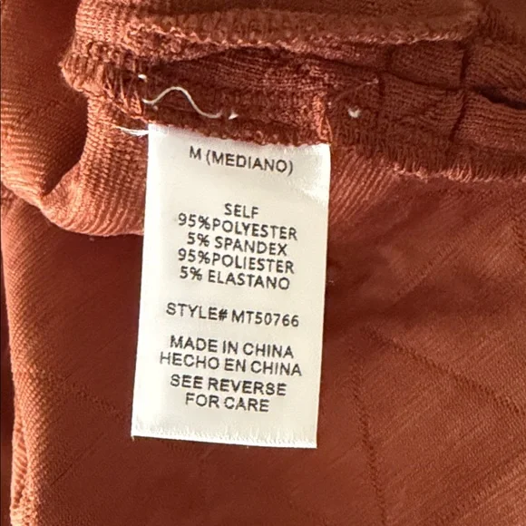 Lovelo Quilted Carmel brown Pullover with Ruffle Sleeves medium - Picture 6 of 11